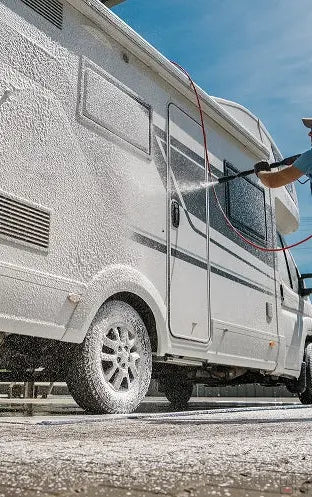 Wet washing camper